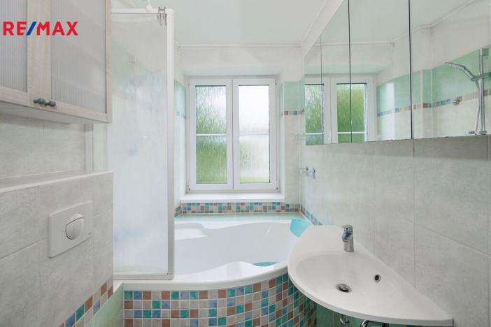 Prodej bytu 4+1, Karlovy Vary, Sládkova, 123 m2