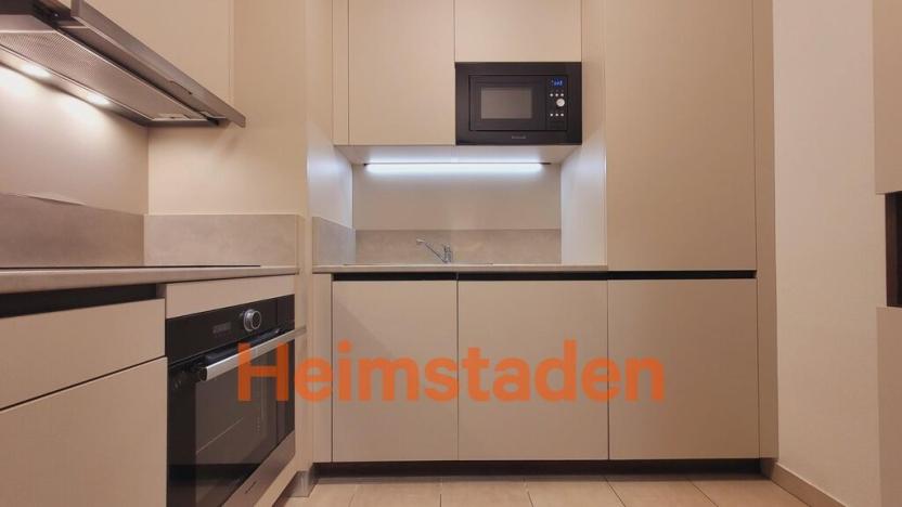 Pronájem bytu 2+1, Plzeň - Jižní Předměstí, Magisterská, 44 m2