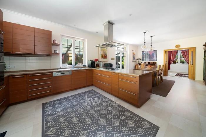 Prodej rodinného domu, Horoměřice, Za Špejcharem, 458 m2