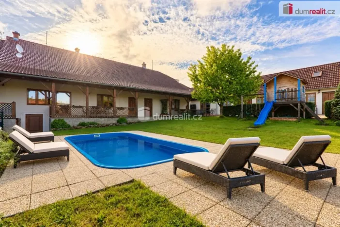 Prodej ubytování, Chlum u Třeboně, Chelčického, 570 m2
