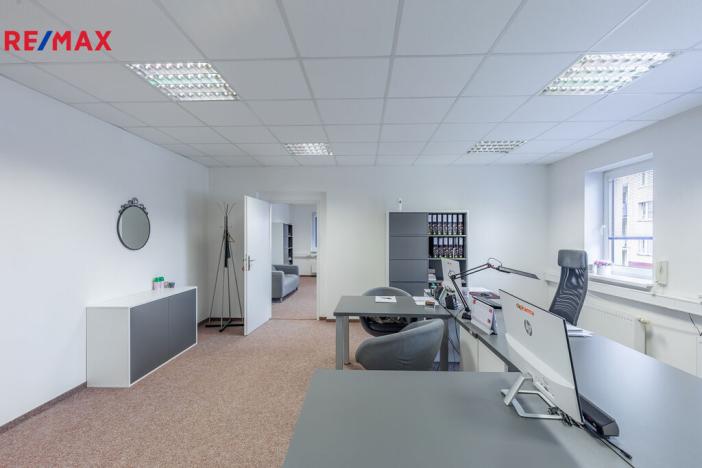 Pronájem kanceláře, Litvínov - Horní Litvínov, Rooseveltova, 987 m2