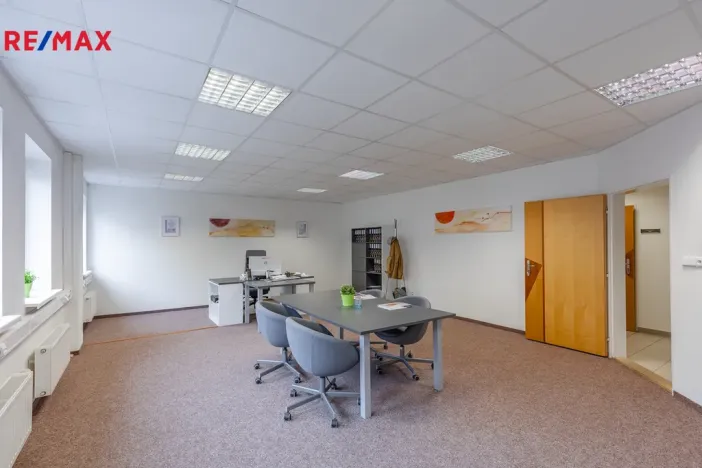 Pronájem kanceláře, Litvínov - Horní Litvínov, Rooseveltova, 310 m2
