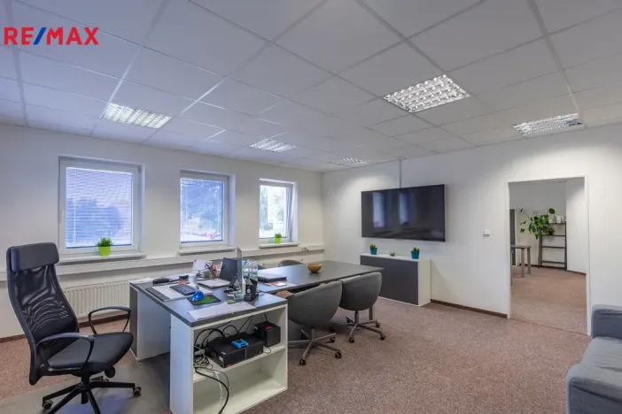 Pronájem kanceláře, Litvínov - Horní Litvínov, Rooseveltova, 310 m2