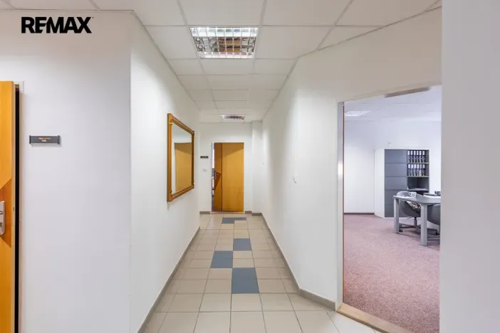 Pronájem kanceláře, Litvínov - Horní Litvínov, Rooseveltova, 310 m2