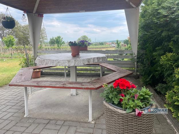 Prodej zahrady, Lednice, 2031 m2