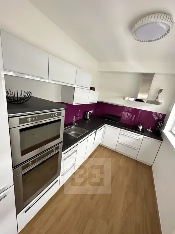 Pronájem bytu 2+kk, Praha - Hlubočepy, Högerova, 59 m2