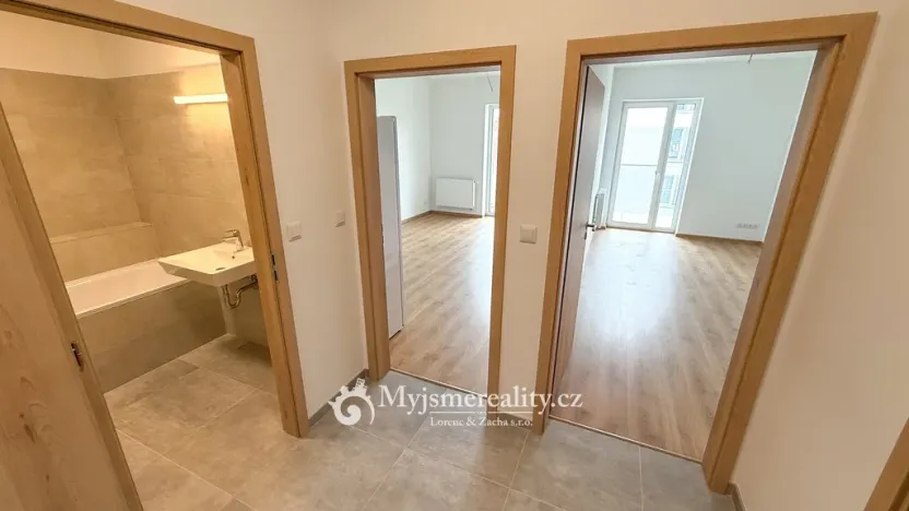 Pronájem bytu 2+kk, Znojmo, Vrbkova, 47 m2