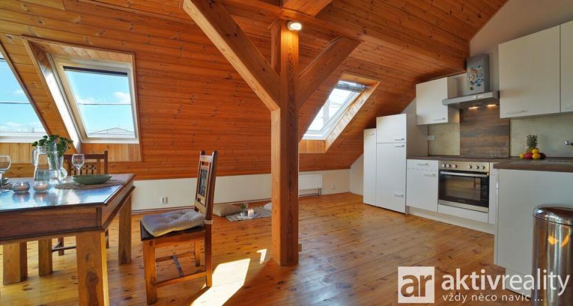 Pronájem bytu 2+kk, Chrášťany, Plzeňská, 69 m2