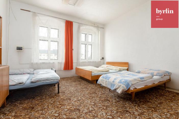 Prodej restaurace, Budišov nad Budišovkou, náměstí Republiky, 510 m2