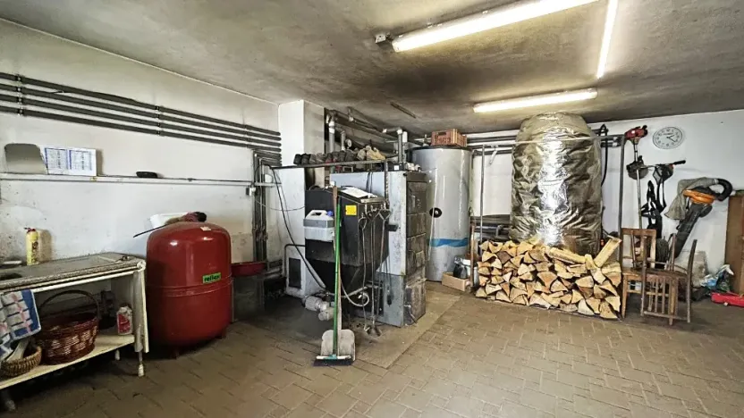 Prodej rodinného domu, Dešov, 1224 m2