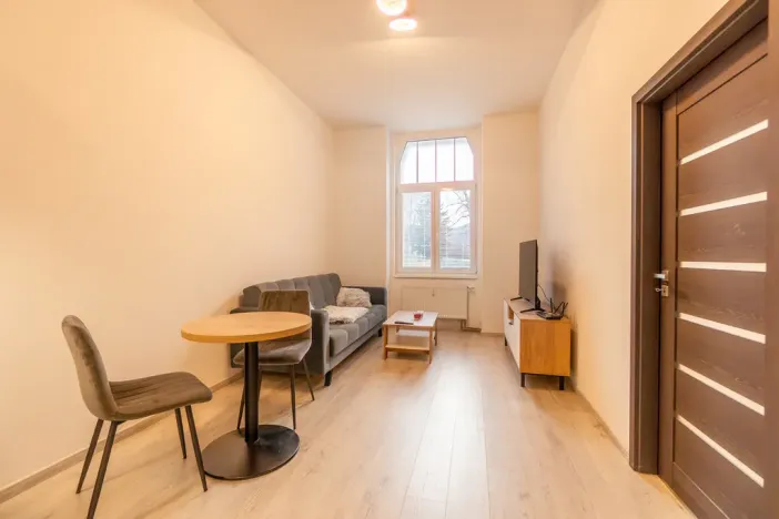 Prodej činžovního domu, Ústí nad Labem - Střekov, Žukovova, 744 m2