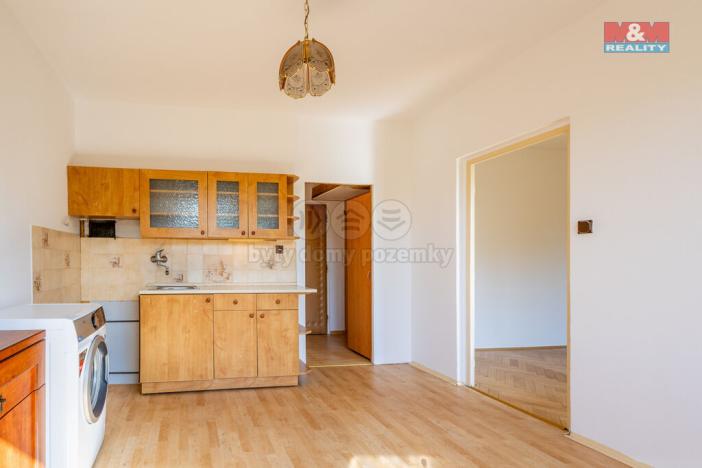 Pronájem bytu 1+1, Karlovy Vary, Ostrovská, 39 m2