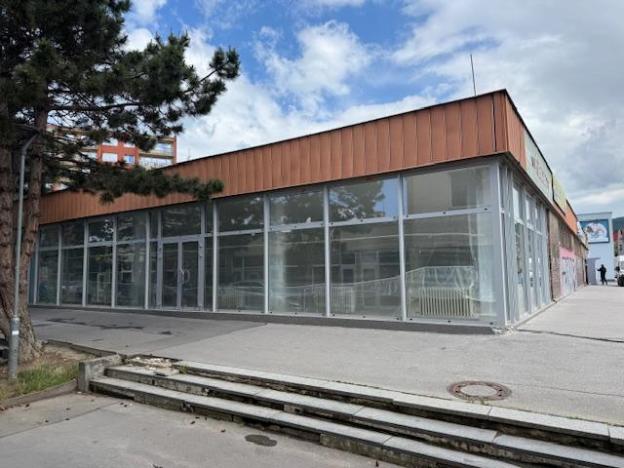 Pronájem obchodního prostoru, Litoměřice - Předměstí, Pokratická, 400 m2