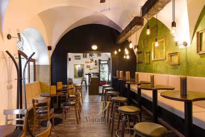 Pronájem restaurace, Olomouc, Dolní náměstí, 53 m2