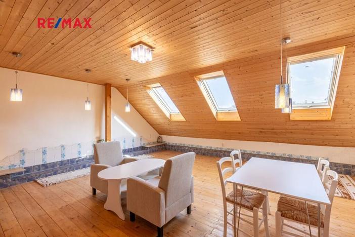 Prodej apartmánu, Obora, 900 m2