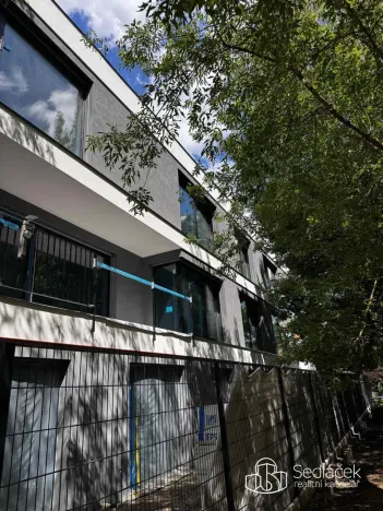 Prodej bytu 2+kk, Praha - Modřany, Na Cikorce, 48 m2