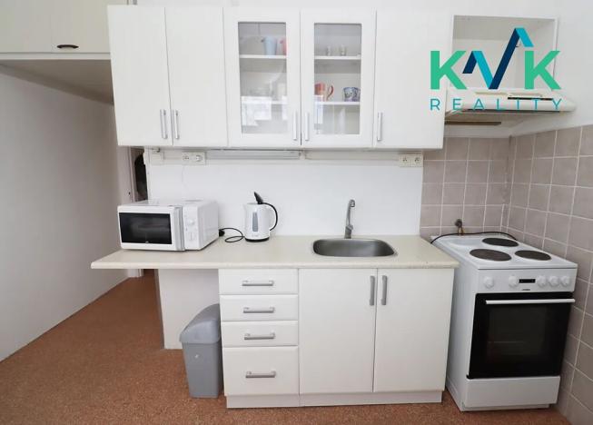 Pronájem bytu 2+1, Karlovy Vary, I. P. Pavlova, 54 m2