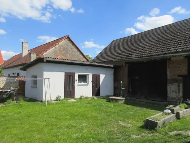 Prodej rodinného domu, Skály, 438 m2