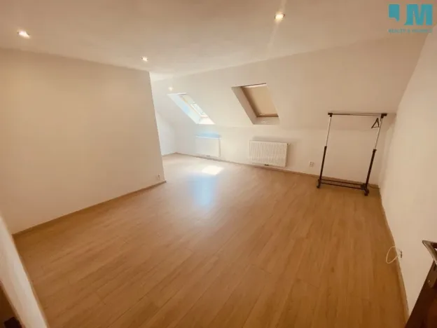 Pronájem bytu 2+kk, Humpolec, Pod Tratí, 80 m2