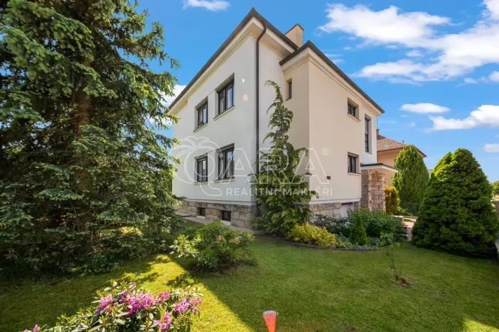 Prodej vícegeneračního domu, Lázně Bělohrad, Tyršova, 247 m2