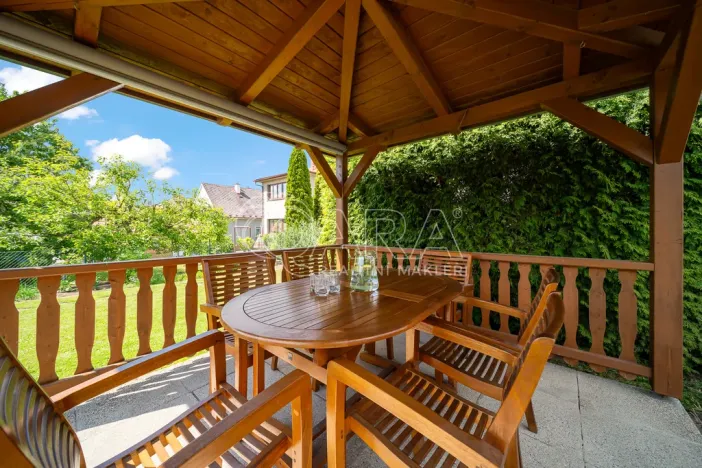 Prodej vícegeneračního domu, Lázně Bělohrad, Tyršova, 247 m2