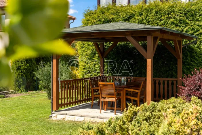 Prodej vícegeneračního domu, Lázně Bělohrad, Tyršova, 247 m2