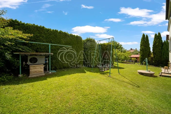 Prodej vícegeneračního domu, Lázně Bělohrad, Tyršova, 247 m2