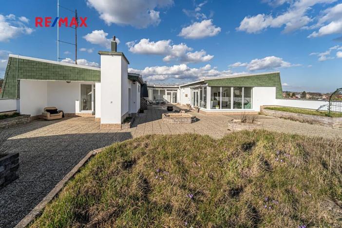 Prodej bytu 6+kk a větší, Střelice, Ant. Smutného, 235 m2