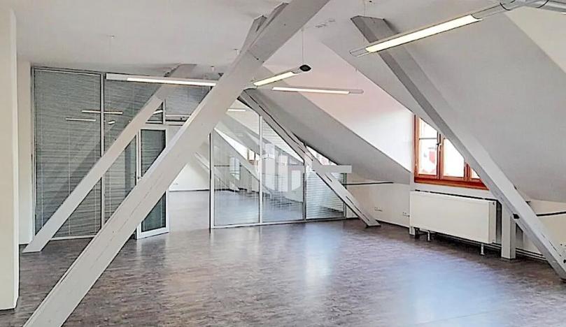 Pronájem kanceláře, Praha - Smíchov, Zubatého, 120 m2