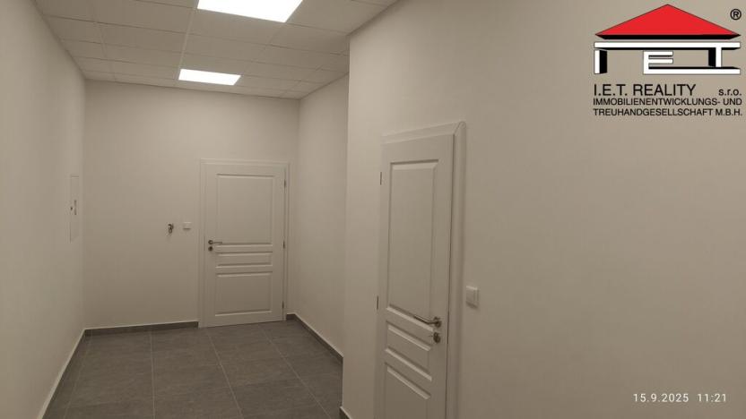 Pronájem obchodního prostoru, Opava, Olomoucká, 212 m2