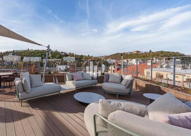 Pronájem kanceláře, Praha - Smíchov, Moulíkova, 570 m2