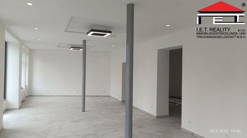 Pronájem obchodního prostoru, Opava, Olomoucká, 127 m2