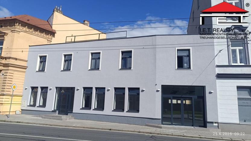 Pronájem obchodního prostoru, Opava, Olomoucká, 127 m2