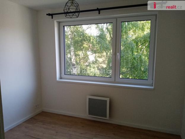 Pronájem bytu 2+kk, Děčín - Děčín III-Staré Město, Zelená, 32 m2