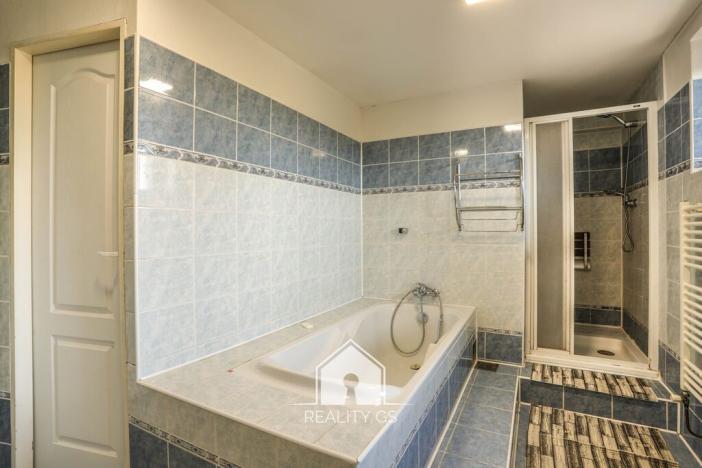 Prodej rodinného domu, Libouchec, 233 m2