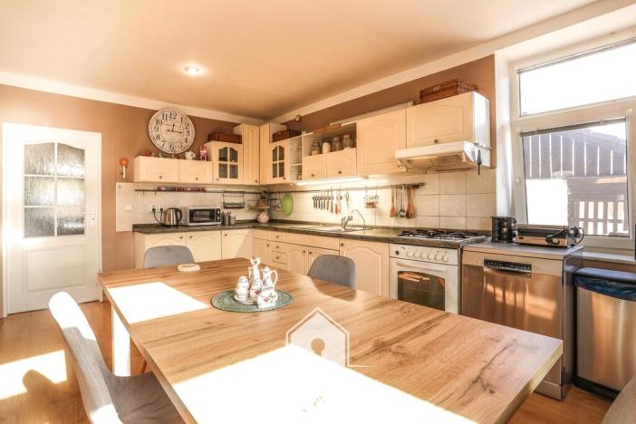 Prodej rodinného domu, Libouchec, 233 m2