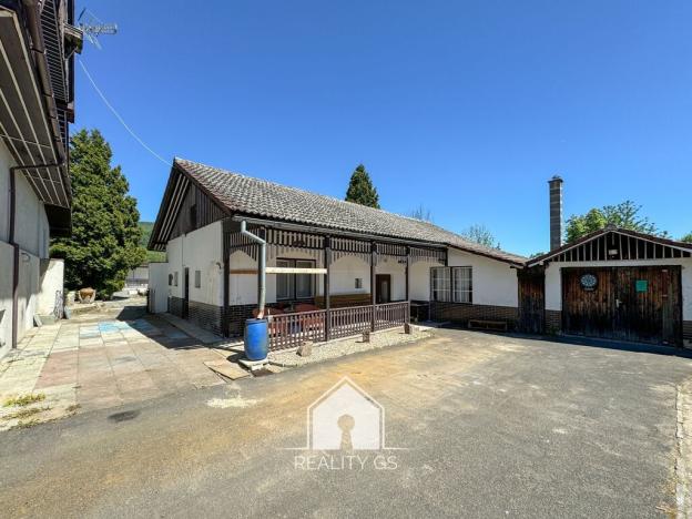 Prodej rodinného domu, Libouchec, 233 m2