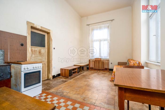 Prodej činžovního domu, Křinec, Tyršova, 630 m2