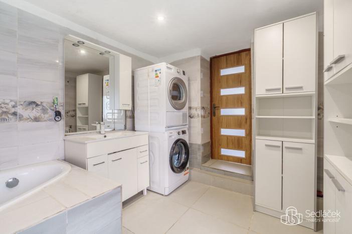 Prodej rodinného domu, Habartov - Horní Částkov, 150 m2