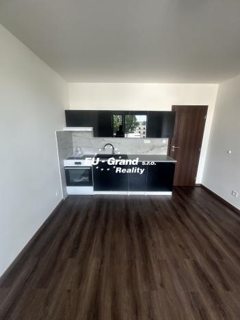 Pronájem bytu 3+kk, Varnsdorf, Hrnčířská, 68 m2