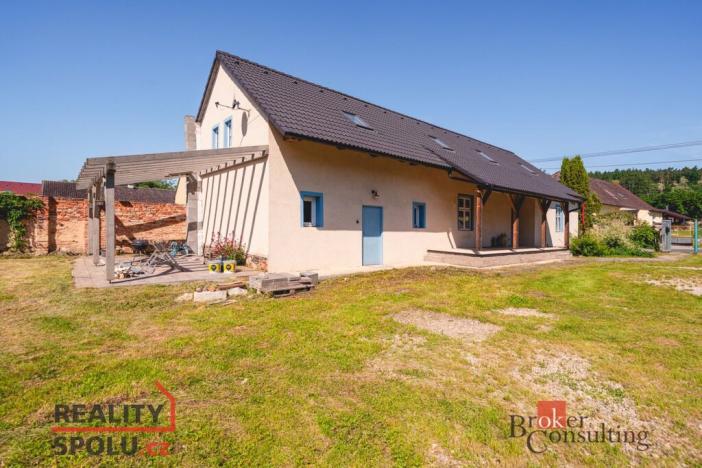 Prodej rodinného domu, Litohlavy, 235 m2