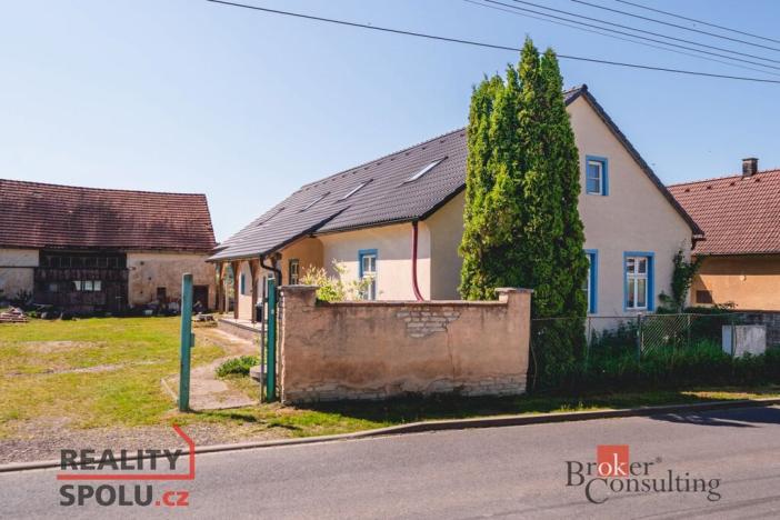 Prodej rodinného domu, Litohlavy, 235 m2