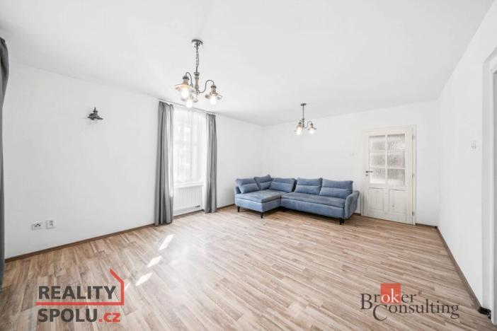 Prodej rodinného domu, Litohlavy, 235 m2