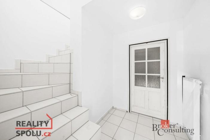 Prodej rodinného domu, Litohlavy, 235 m2