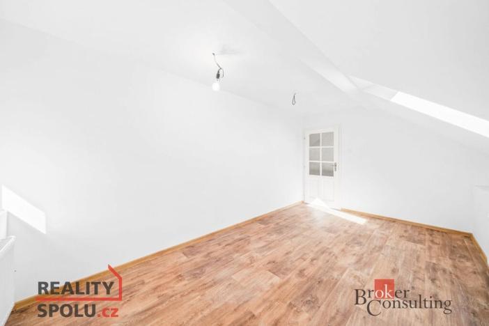 Prodej rodinného domu, Litohlavy, 235 m2