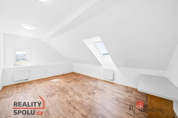 Prodej rodinného domu, Litohlavy, 235 m2