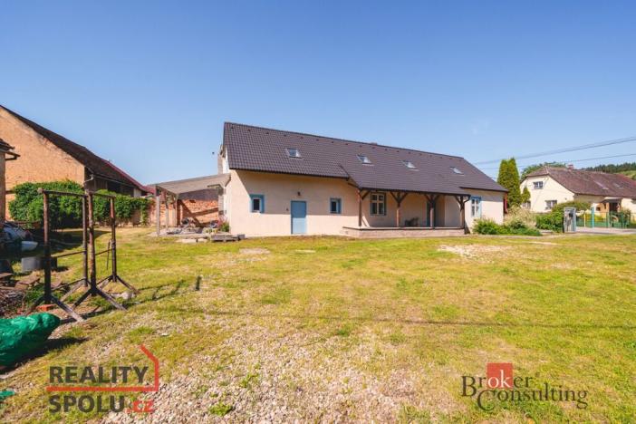 Prodej rodinného domu, Litohlavy, 235 m2