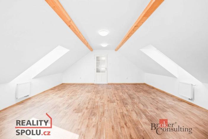 Prodej rodinného domu, Litohlavy, 235 m2