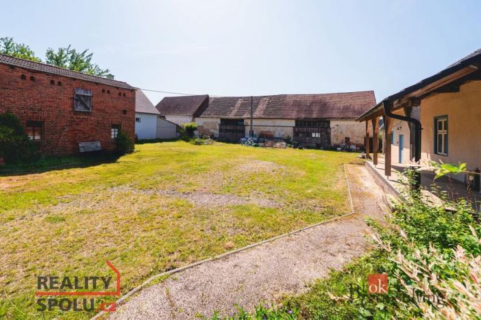 Prodej rodinného domu, Litohlavy, 235 m2