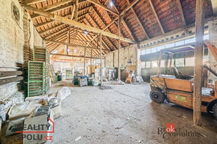 Prodej rodinného domu, Litohlavy, 235 m2